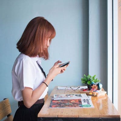 Perlu Nggak Sih Pakai Cologne Sebelum Berangkat Sekolah?