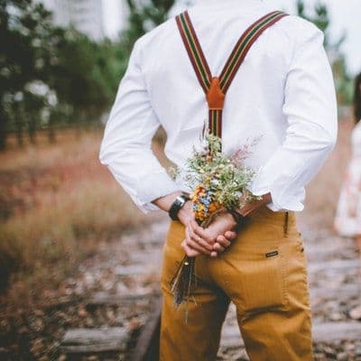 4 Tanda Ini Menunjukkan Kalau Gebetan Juga Naksir Kamu!